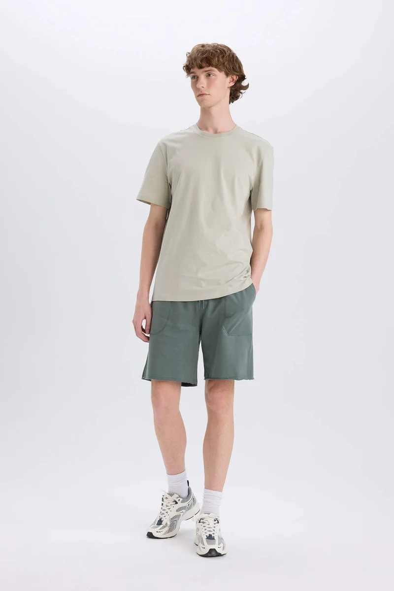 DeFacto New Regular Fit Crew Neck Basic T-Shirt