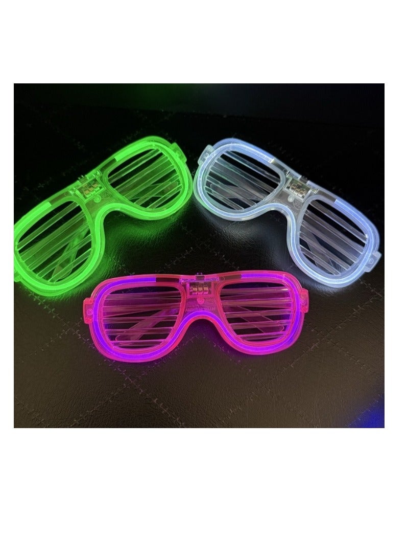 الواحة-TH 5 قطع من نظارات الحفلات، نظارات شمسية LED مضحكة تتوهج في الظلام لحفلات العطلات، هدايا متنوعة الألوان، ضوء وامض، 3 أوضاع إضاءة، نظارات مضيئة، ألعاب لوازم الحفلات - Image 2