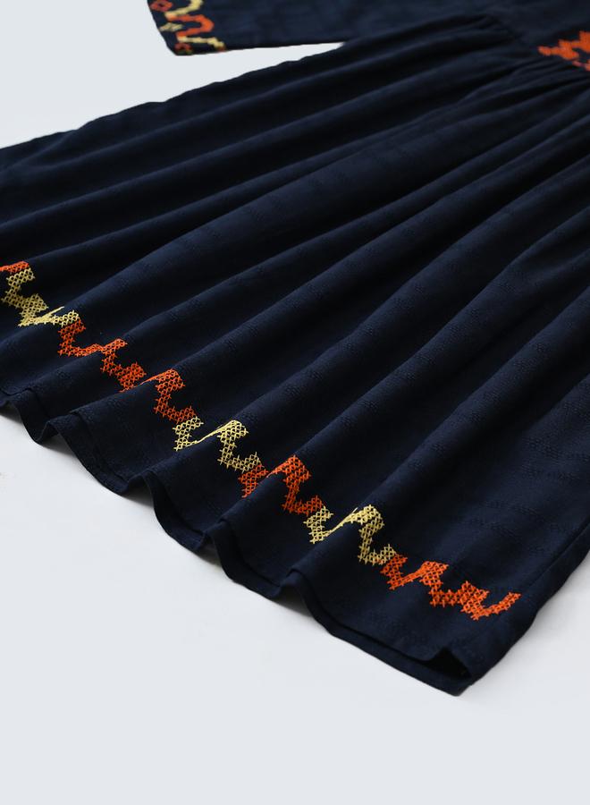 بيلا مودا فستان - مطرز - Image 5