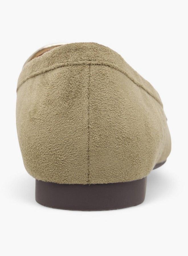 سيليست لوفرز نسائي بلمسة معدنية - Image 5