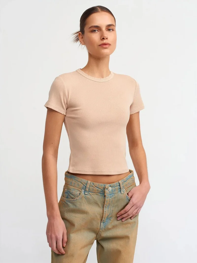 ديلفين DILVIN Women's Slim Fit Crop T-Shirt