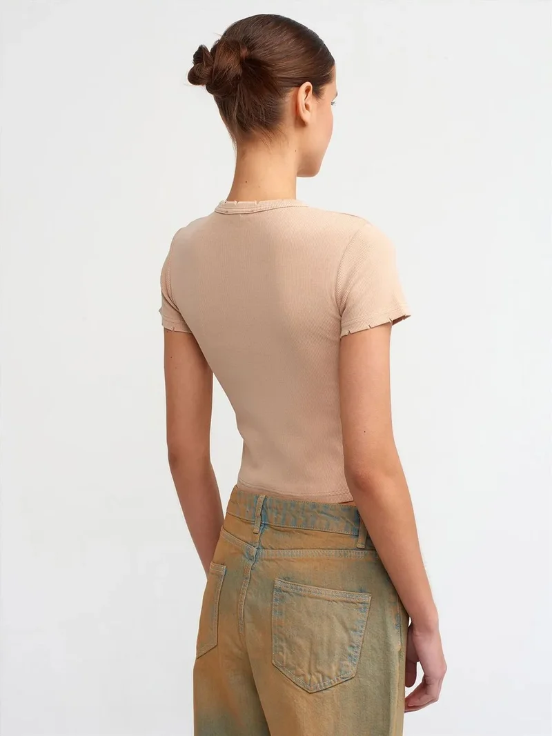 ديلفين DILVIN Women's Slim Fit Crop T-Shirt