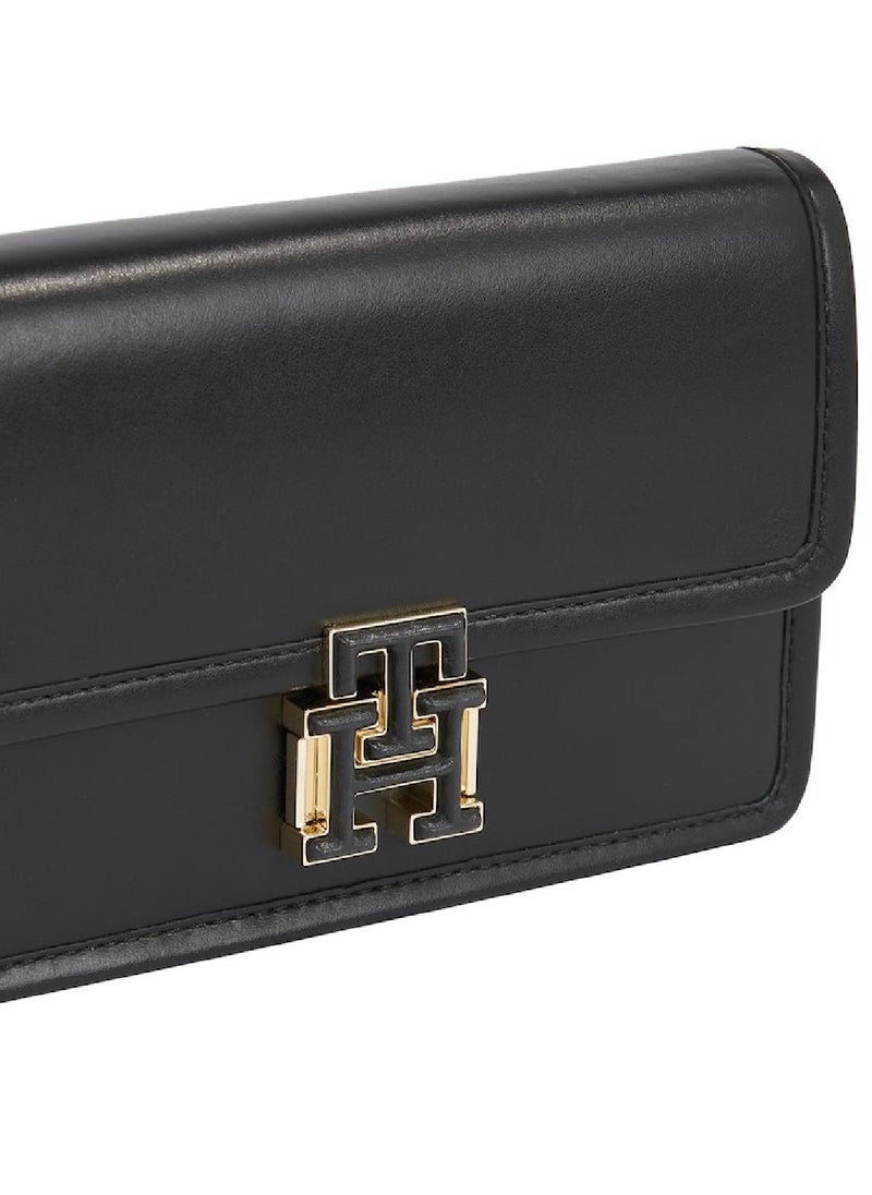 TOMMY HILFIGER Logo Crossover Bag  - Image 4