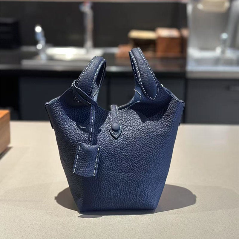 Vegetable Basket Bag Style Old Money Style Large Capacity Top Layer Cowhide Bucket Women'S Bag Commuter Tote Crossbody Bag For Women - Image 1