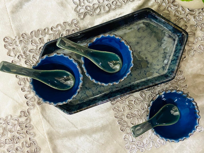 ALTAICA ALTAICA Ceramic Serving Platter with Three Bowls and Spoon for Snacks, Starter, Salad, Pasta, Heavy Quality Ceramic Serving Platters Perfect for Modern Kitchen- Blue and Greenish Cutting Bowl Desgin - Image 3