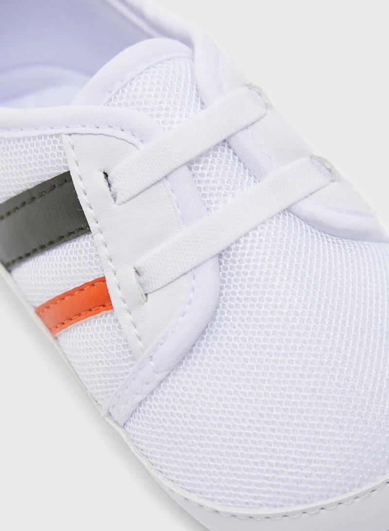 shoexpress Infant Mesh Sneaker