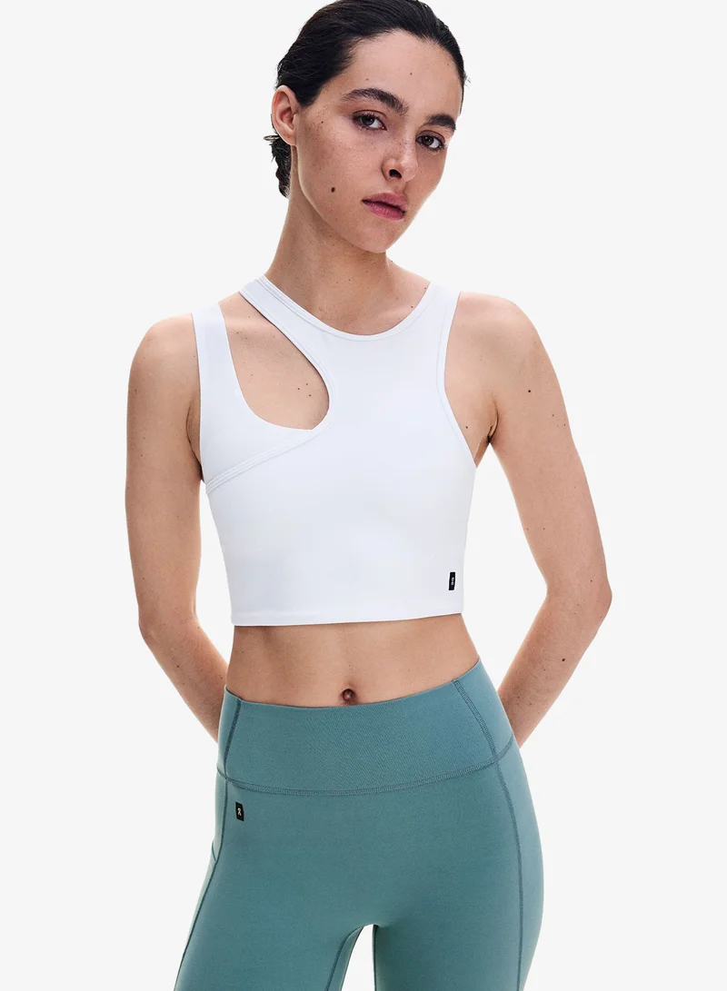 اون راننج Studio Asymmetric Cropped T-Shirt
