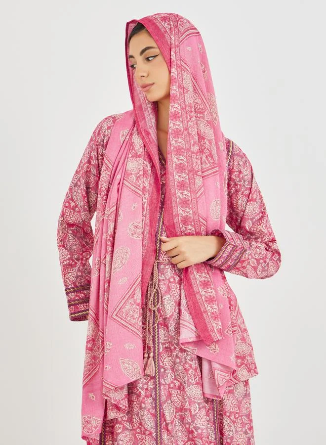 Styli Styli All Over Print V Neck Jalabiya with Lace Trim