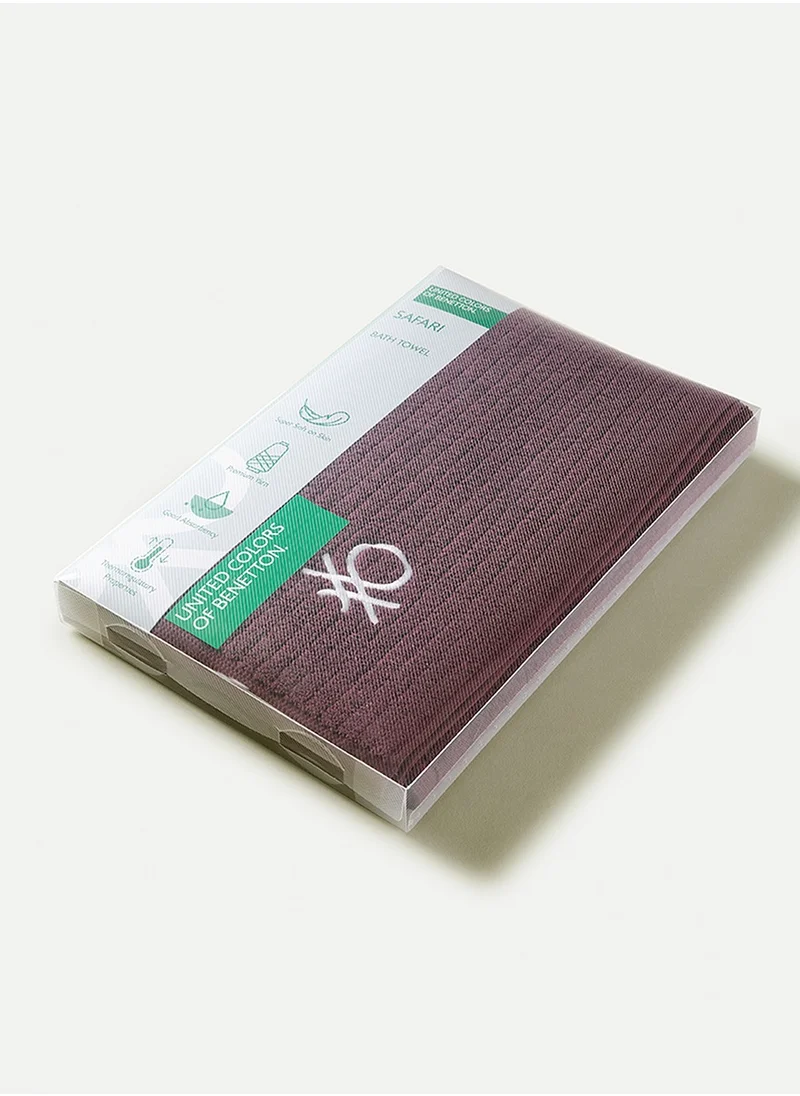 يونايتد كولورز أوف بينتيون United Colors of Benetton Safari Berry Bath Towel 450 GSM