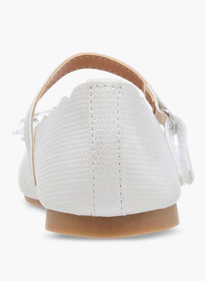 جونيورز حذاء باليرينا للبنات بفيونكة وإغلاق بشريط لاصق - Image 5