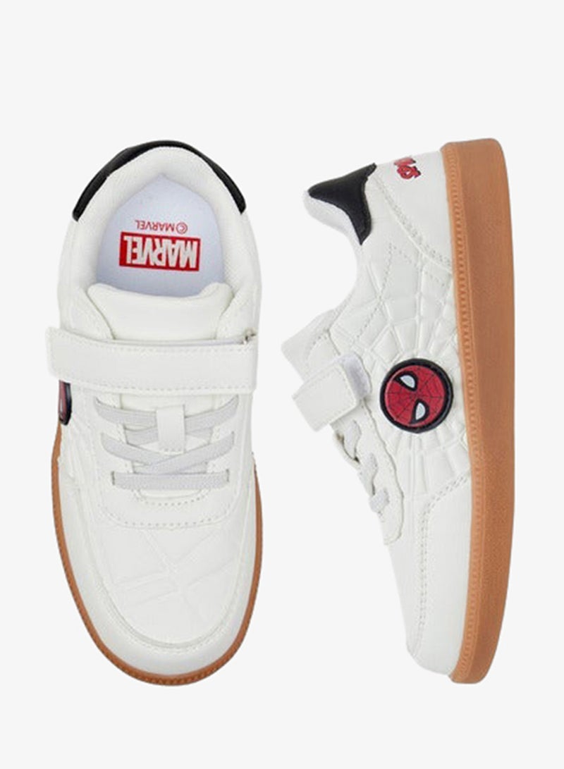 مارفل سنيكرز سبايدرمان للأولاد بشريط لاصق - Image 3