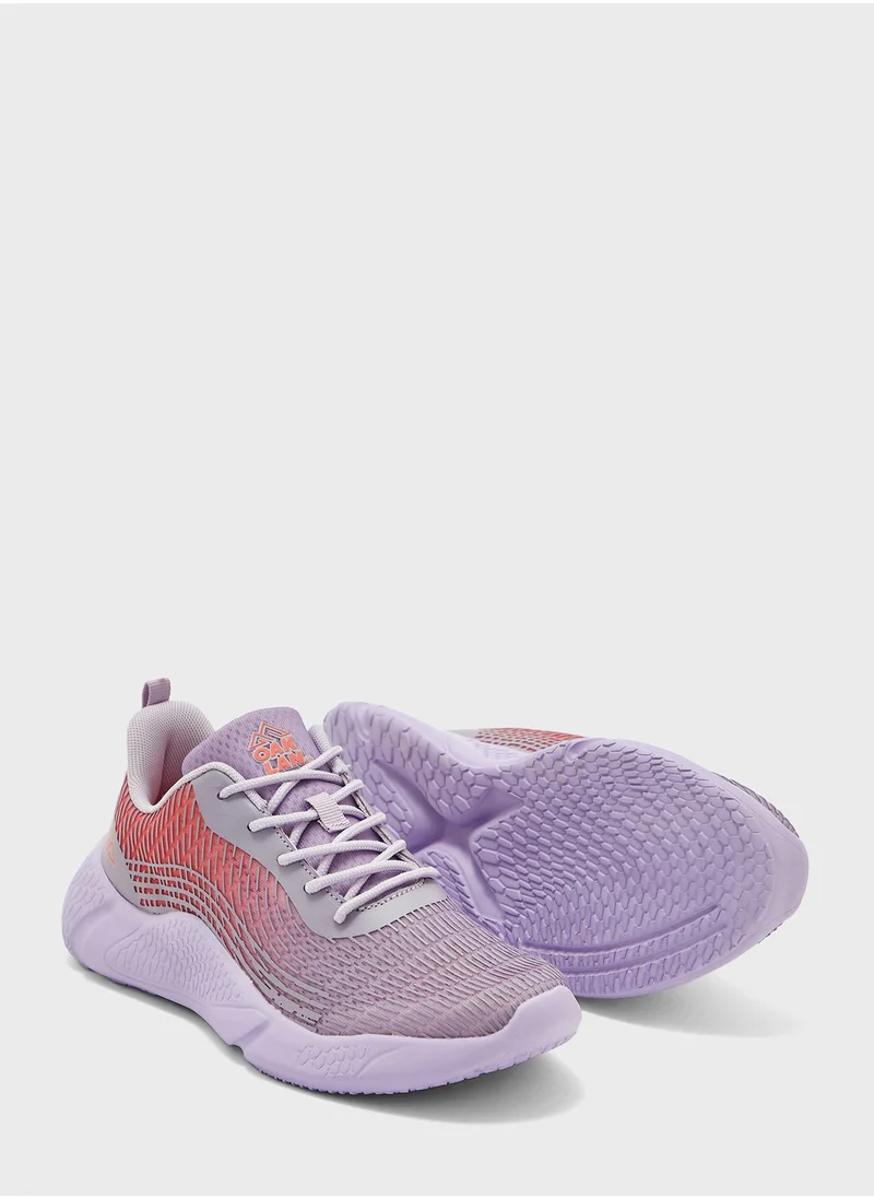 شو اكسبرس Lace Up Low Top Sneakers