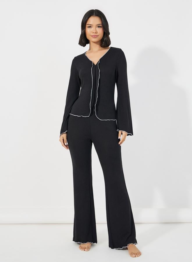 Styli Contrast Lettuce Hem V Neck Top & Flared Pants Pyjama Set - Image 1