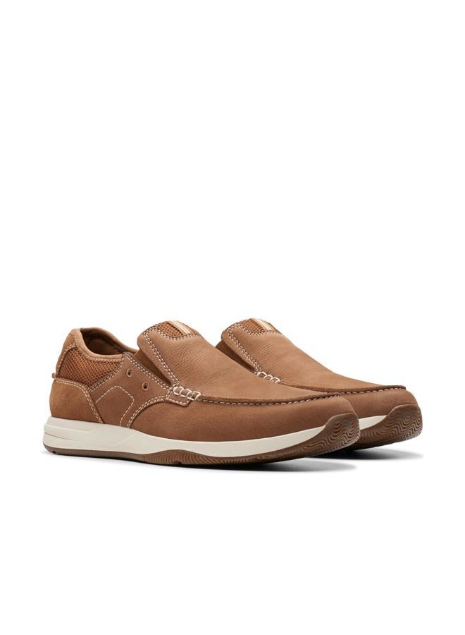 clarks Men's Sailview Step Loafer, Light Tan Nubuck, 10 Wide - Image 5