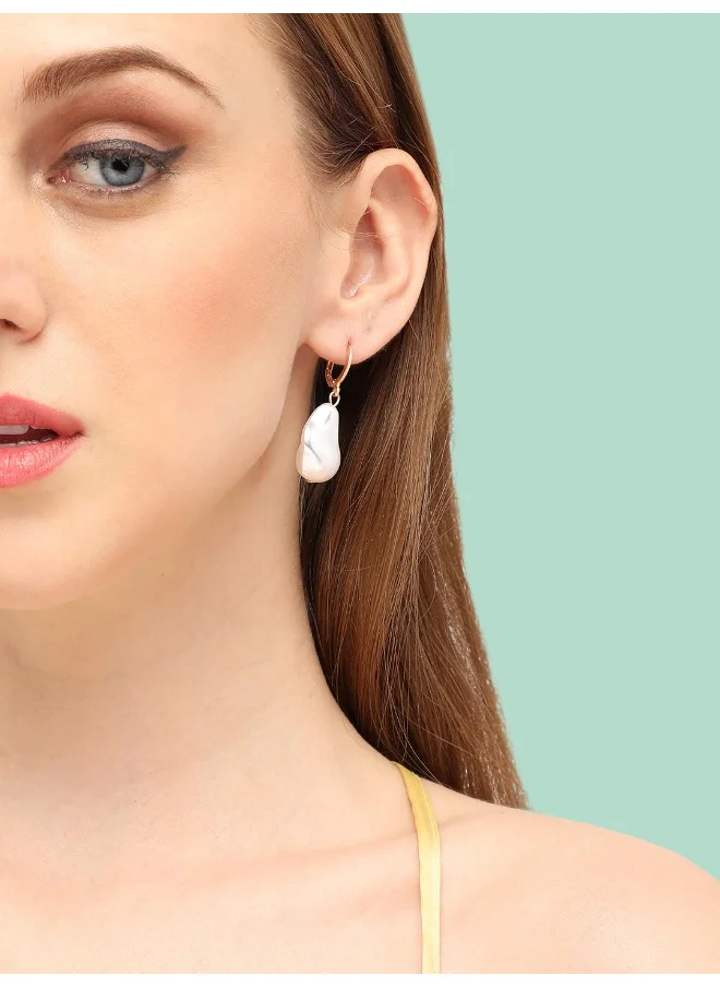 SOHI Party Drop Earrings