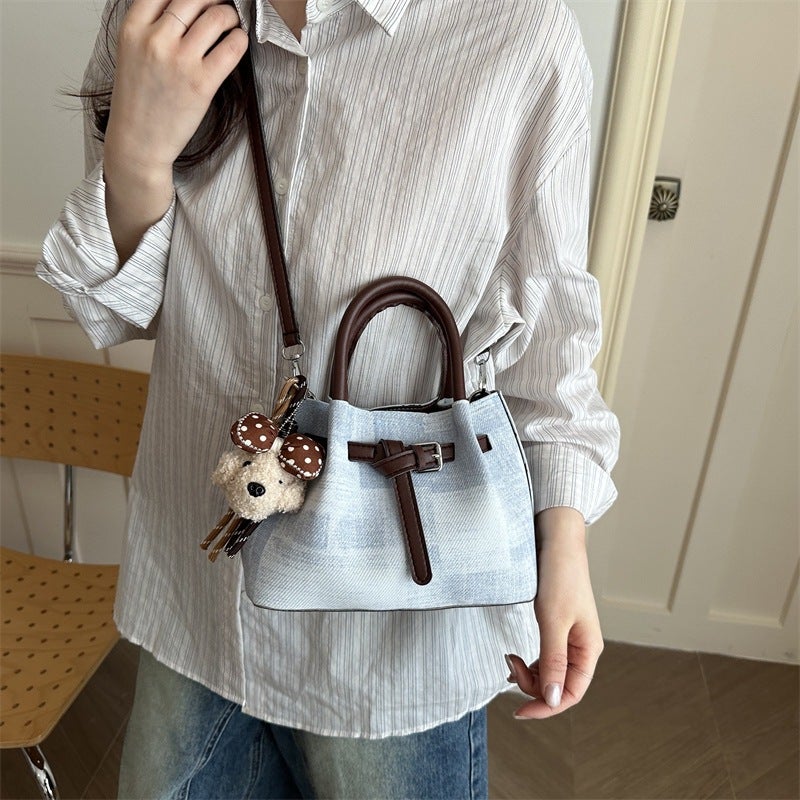 2026 ربيع جديد حقيبة اليد الموضة نسيج سلة حقيبة النساء الكبيرة القدرة للمسافرين crossbody حقيبة - Image 3