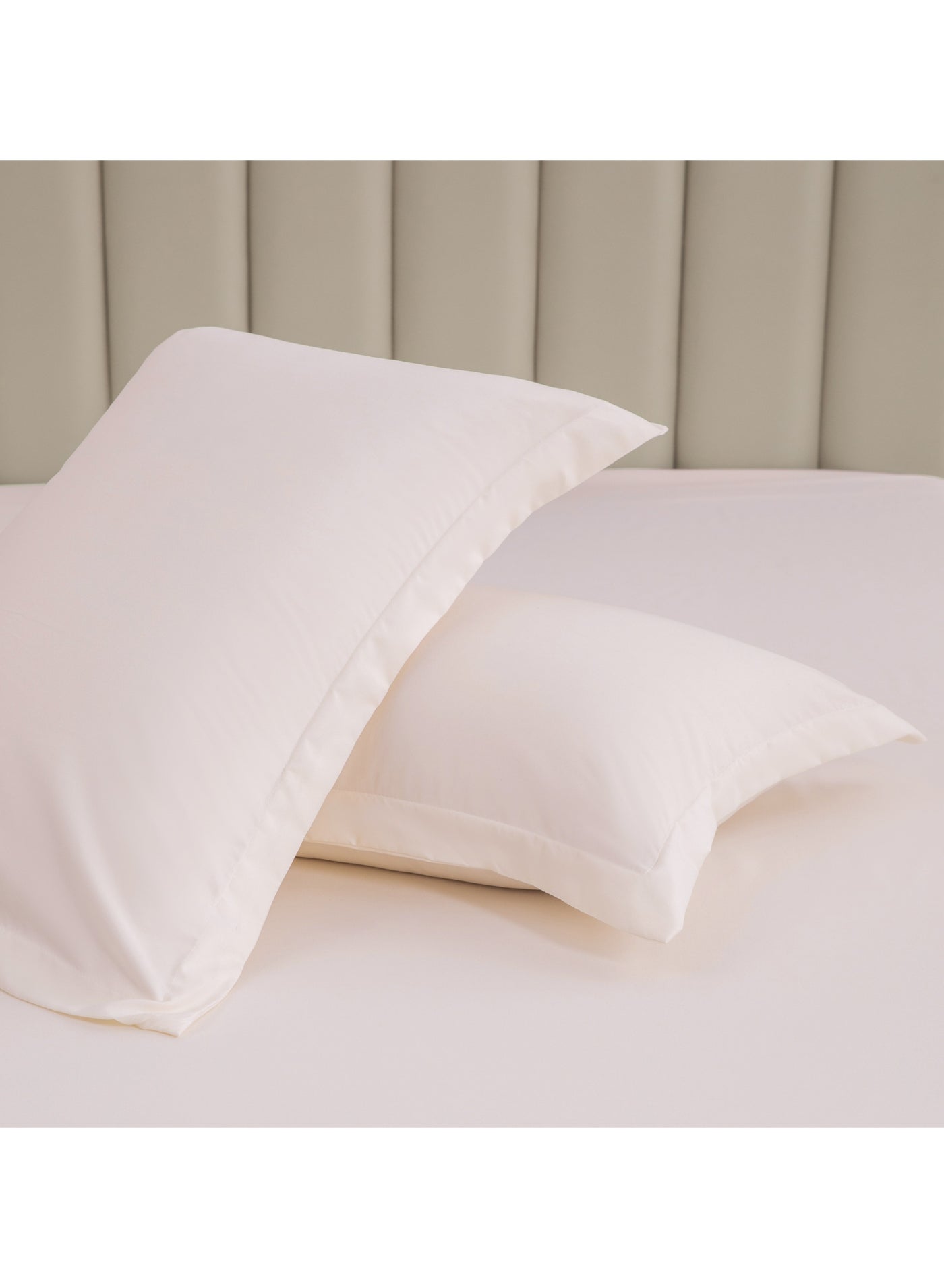 Standard Pillowcase Set of 2, Size 50x75 cm, Ultra Soft Brushed Microfiber, Envelope Closure, Durable, Wrinkle & Fade Resistant Pillow Covers