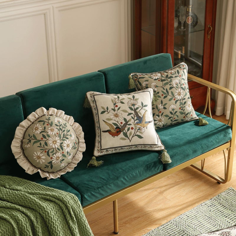 ISAENNE Design Green Floral Linen Throw Pillow Covers Set of 4, White Simple Elegant Daisy Pattern Cushion Covers Decor Lumbar Round Square Pillowcases for Bed,Living Room,Outdoor,Car - Image 3