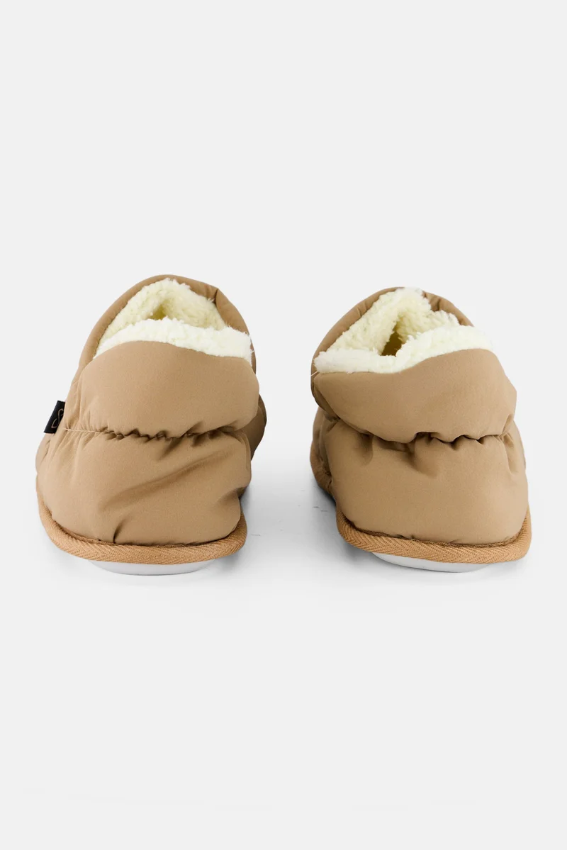 Muy Mucho Women Plain Slip On Slippers, Brown