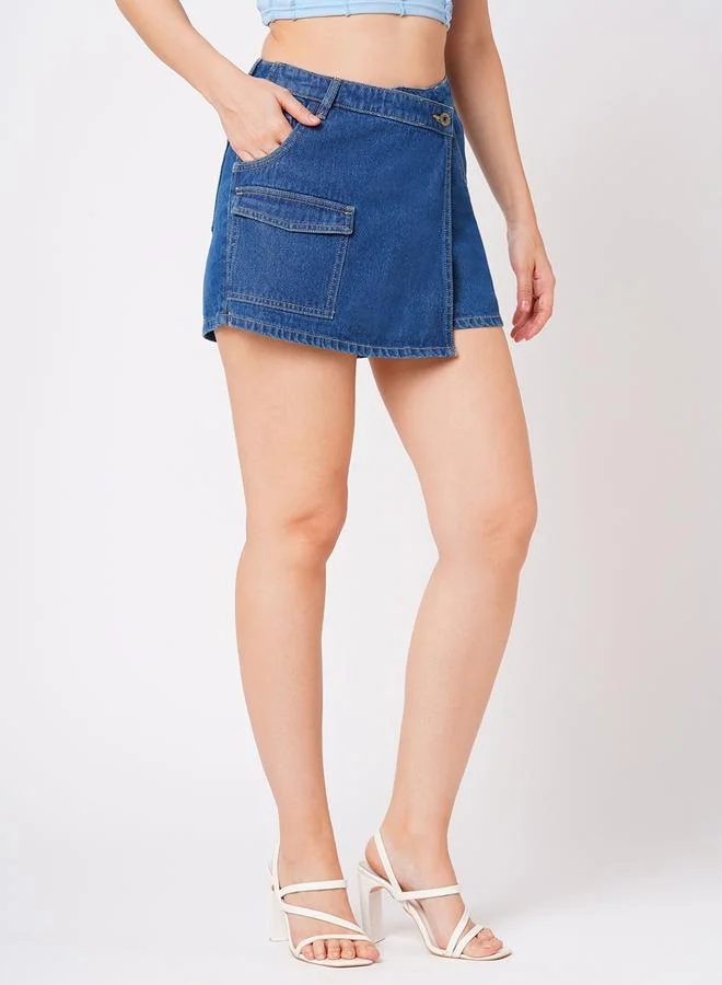 جلو باص شورت تنورة دنيم بربطة وجيب