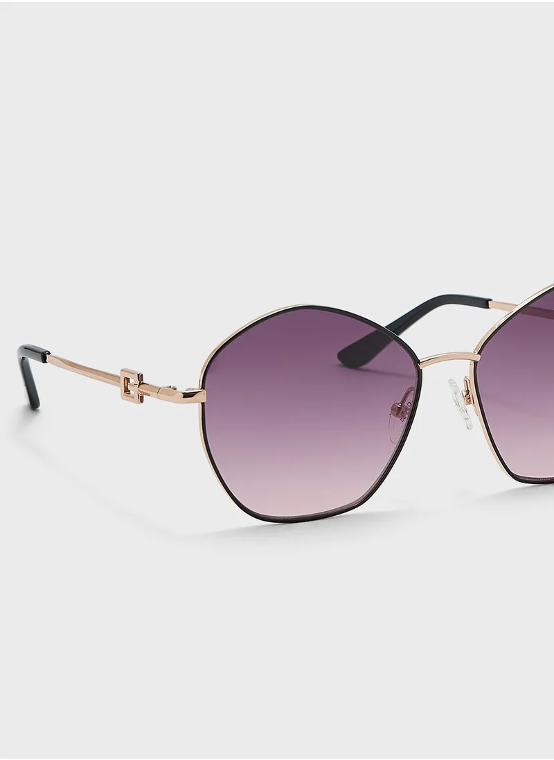 GUESS Round Shape Sunglasses