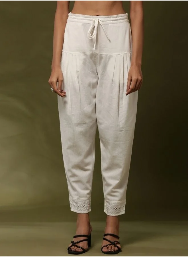 أبهشتي Regular salwar pants with schiffli cuff-  off white