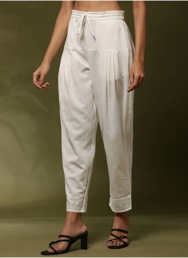 أبهشتي Regular salwar pants with schiffli cuff-  off white