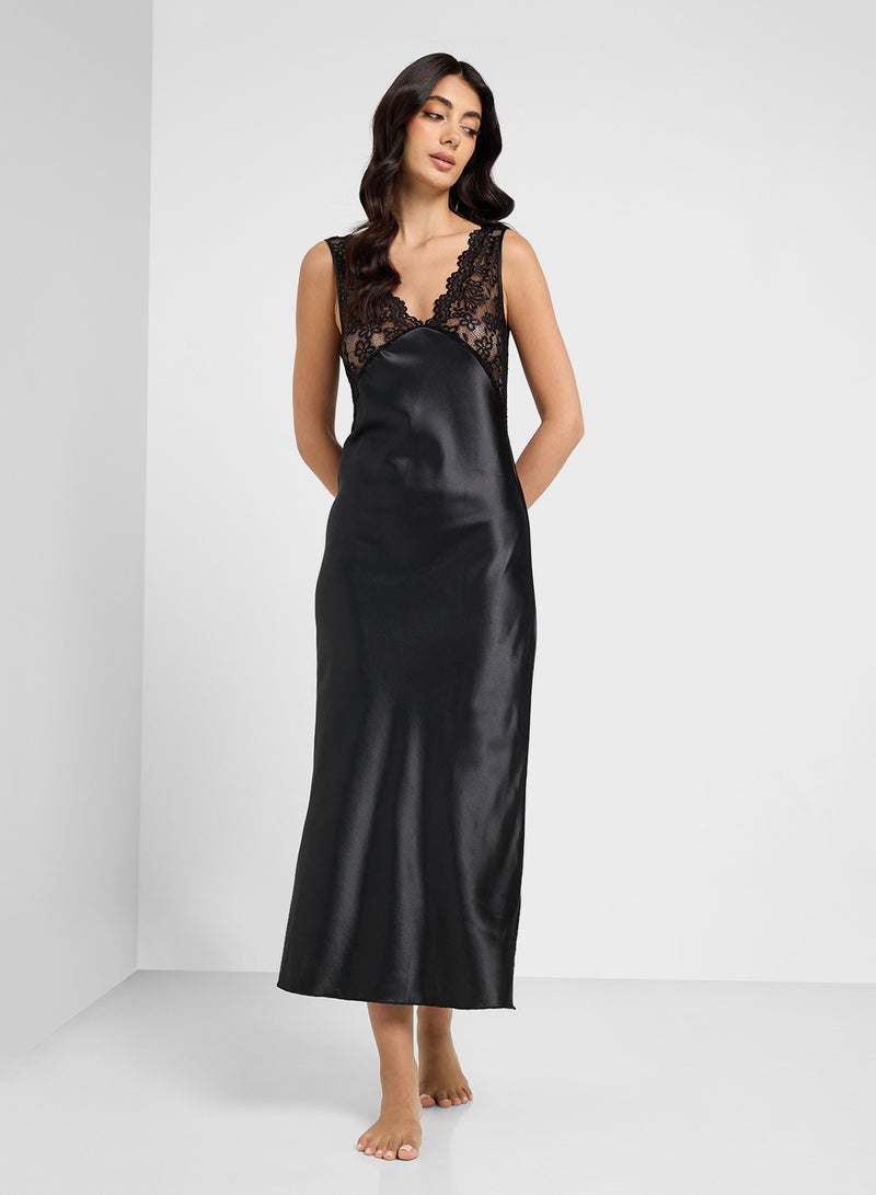 ELLA Nigh Dress With Lace Trims  - Image 4