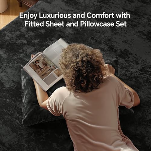 BEDELITE Velvet Fitted Sheet and Pillowcase Set Luxury Soft Fuzzy Bottom Sheet with Reinforced Elastic Corner Straps Deep Pocket up to 15 Inch 1 Fitted Sheet and 1 Pillowcase Twin XL Black - Image 3