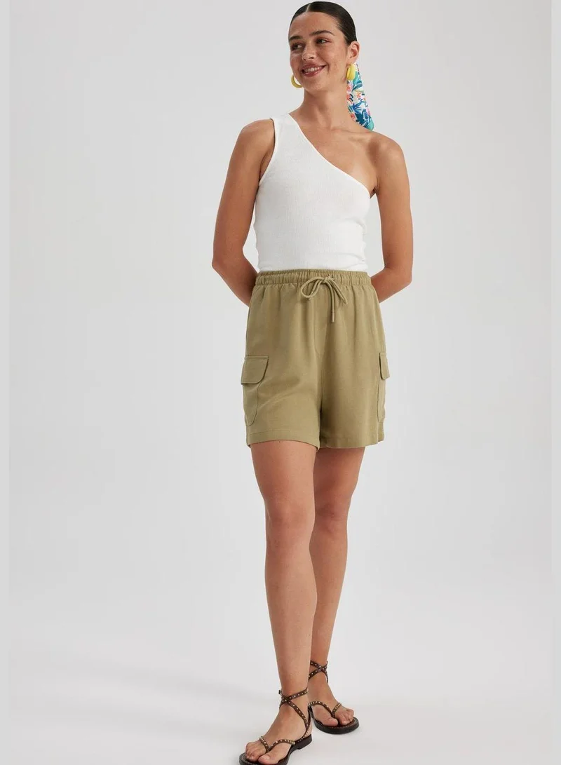DeFacto Woman Woven Short
