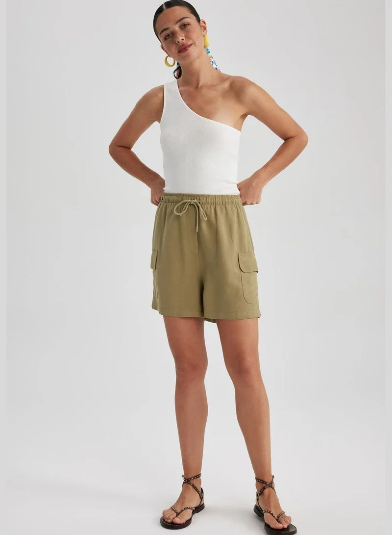 DeFacto Woman Woven Short