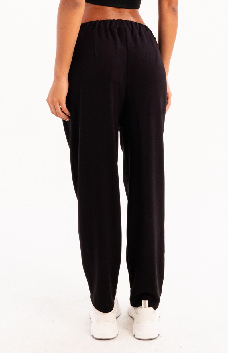 Justever Oversize Fit Elastic Waist Pocket Relaxed Cut Black Women's Sweatpants - Flex  - Image 3