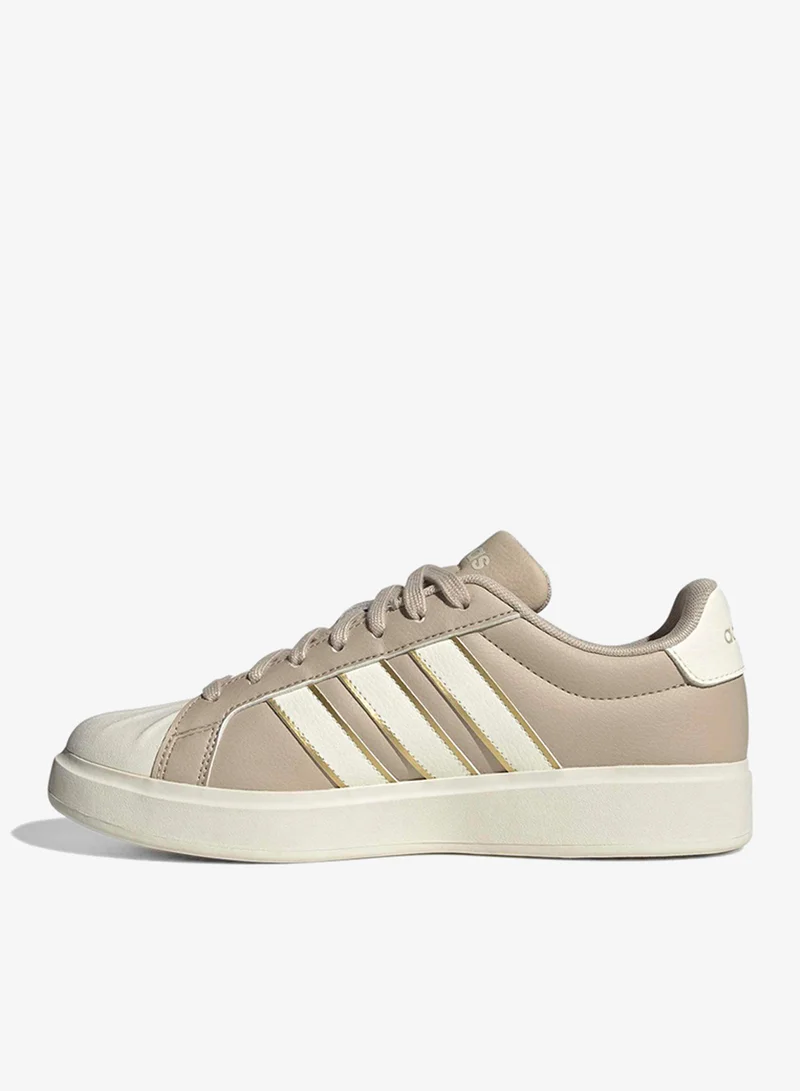 Adidas Streettalk