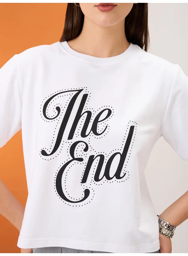 globus Women White Typography Print Embellished Detail Round Neck Short Sleeves Boxy Fit Crop T-Shirt