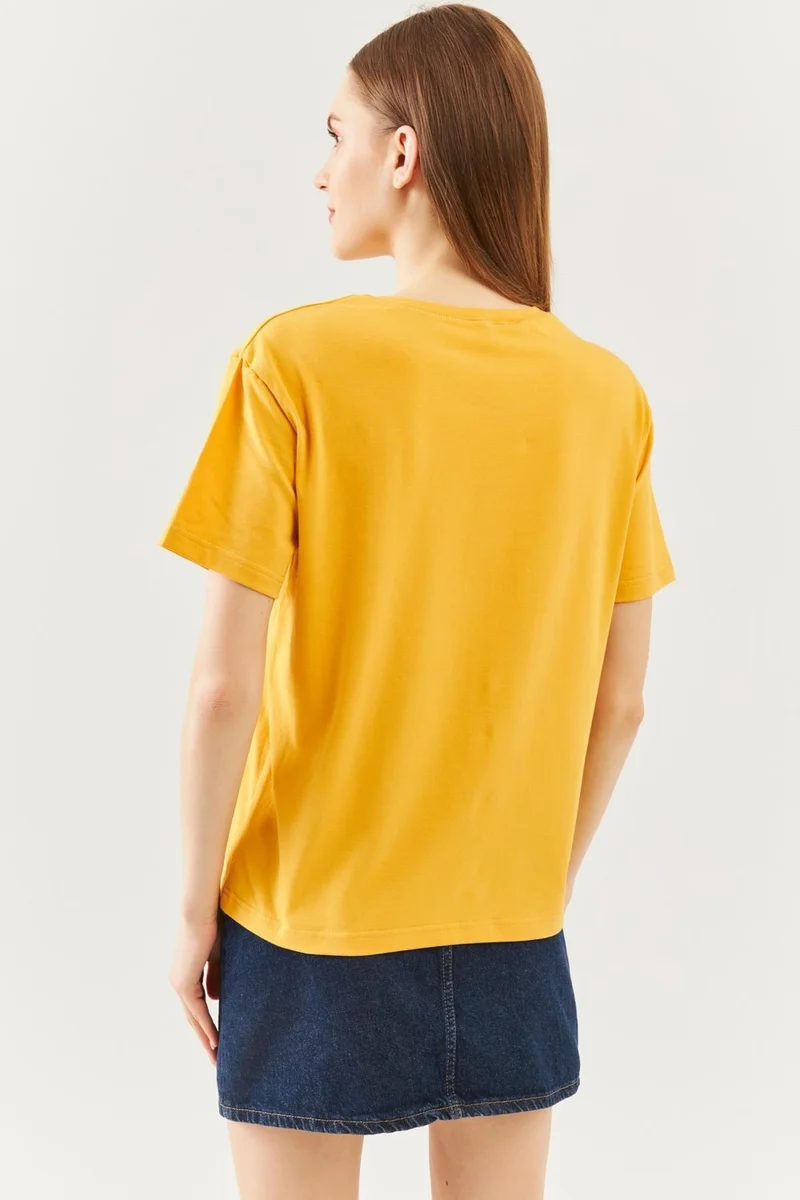 بوتيكجيز Mustard Oversize Comfortable Cotton Combed Crew Neck Short Sleeve Basic T-Shirt