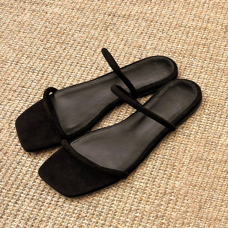 صنادل مسطحة من الجلد المدبوغ بإصبع مربع للنساء - Image 1