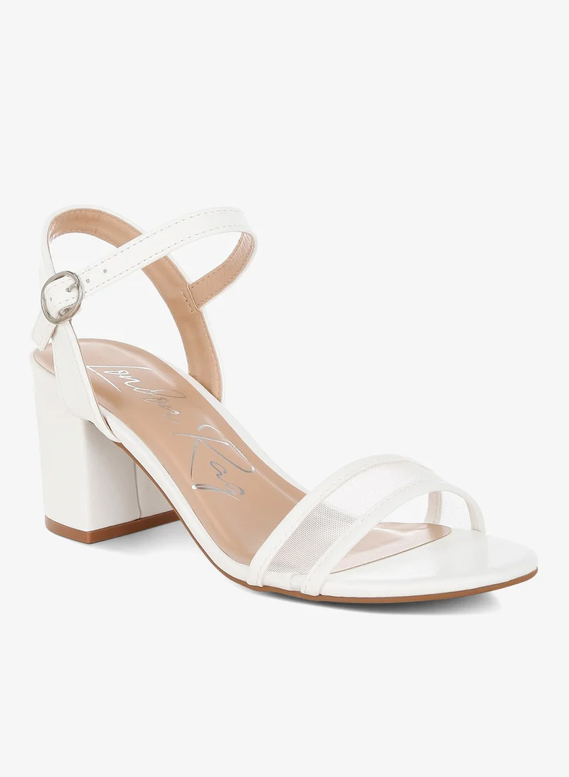 لندن راج حذاء بكعب سميك بإبزيم شبكي باللون الأبيض