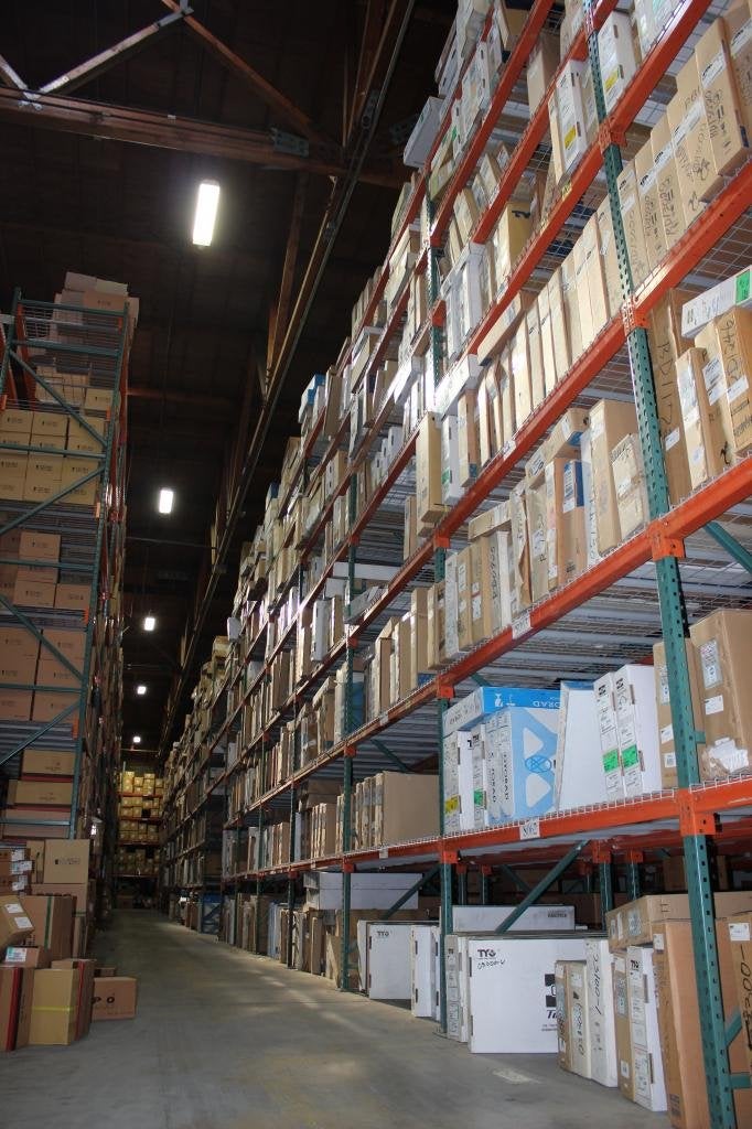 DEPO 330-2033L-AS Replacement Driver Side Fog Light Assembly (This product is an aftermarket product. It is not created or sold by the OE car company) - Image 3