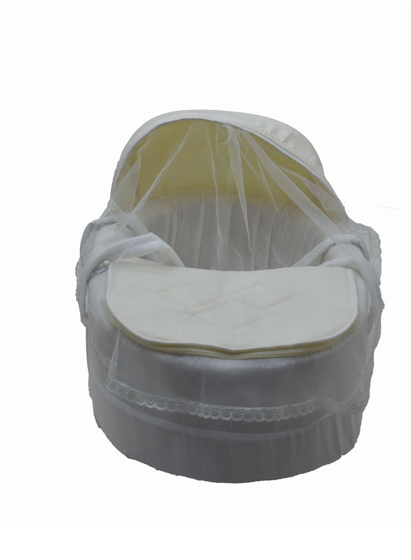 Newborn bed - Image 1