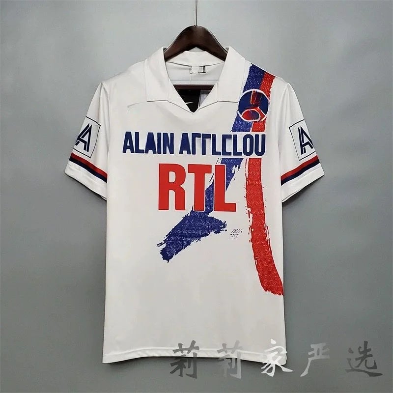 Retro Classic Nostalgic Football Jersey Uniform for Unisex, Breathable and Comfortable - Image 5