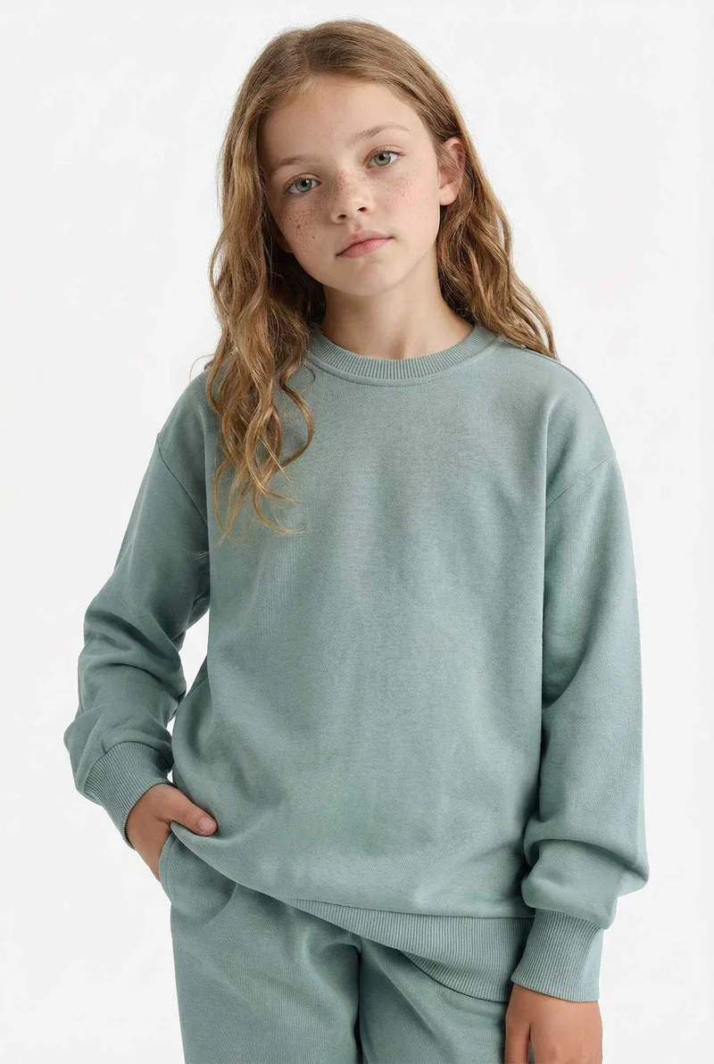 ديفاكتو Girl Relax Fit Crew Neck Basic Sweatshirt