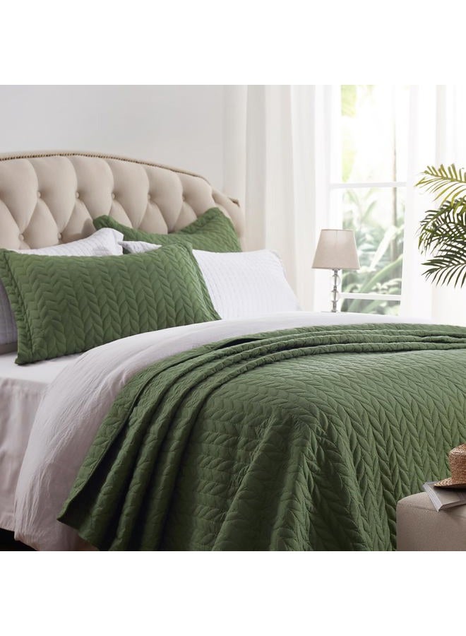 SunStyle Home Olive Green Queen Quilt Bedding Set, Lightweight Summer Bedspread Blanket Full Queen Size Quilt, Luxury Quilted Stitching Coverlet with 2 Pillow Shams Leaf Embroidered Pattern 3pcs - Image 1