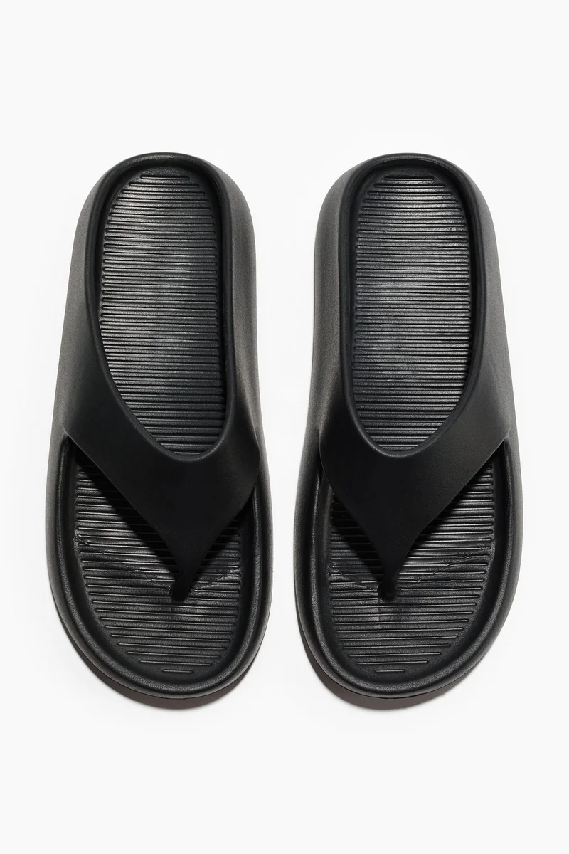 H&M Chunky flip-flops