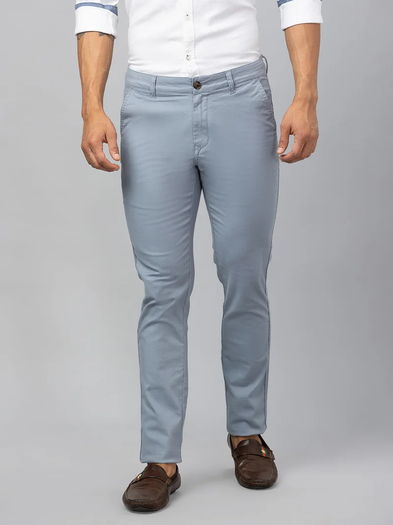 Globus Men Blue Solid Cotton Casual Slim Fit Chinos