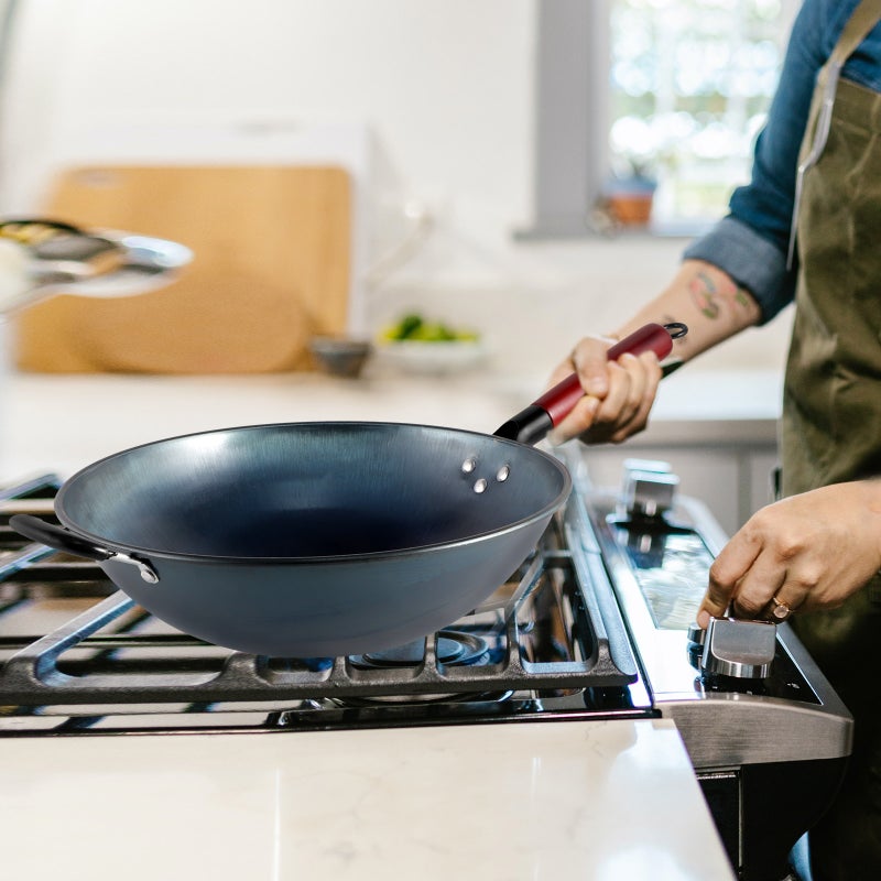 🍳 مقلاة ستير فراي بطبقة غير لاصقة مثالية للطبخ على موقد غاز - Image 4