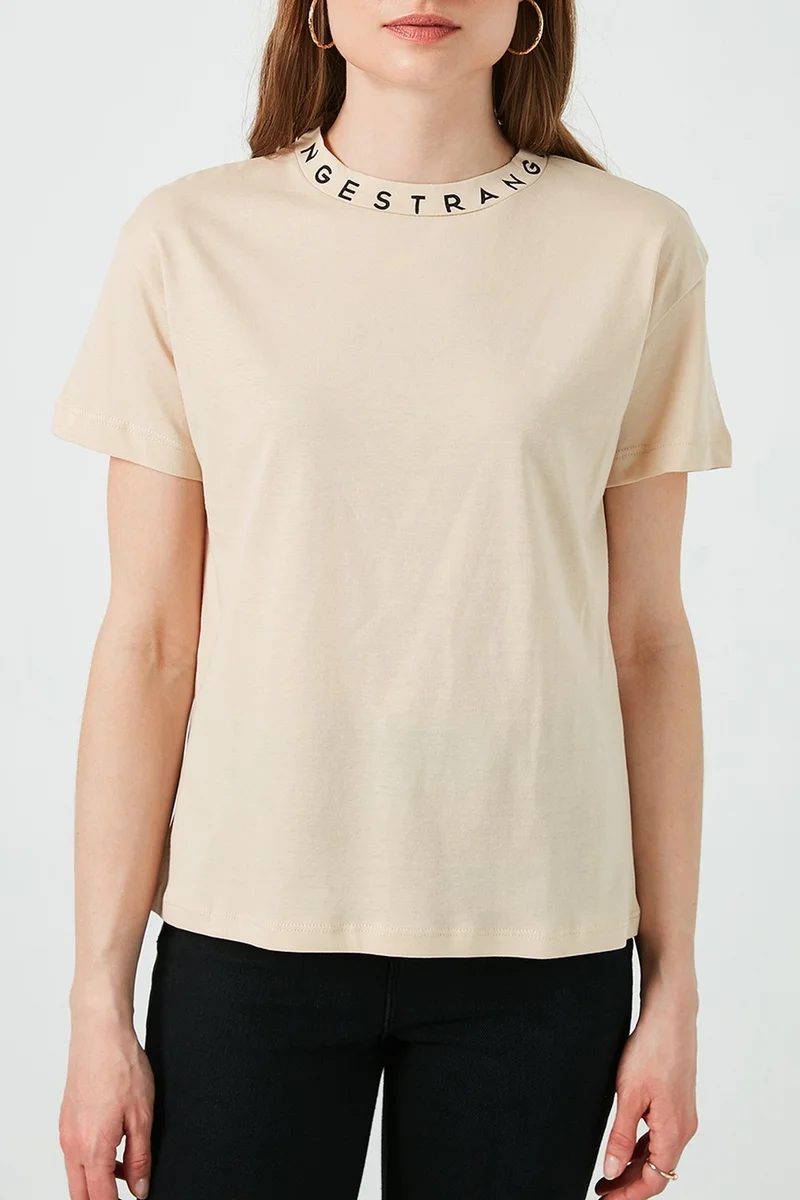 Lela Collar Printed Crew Neck Basic Knitted Tshirt Women's Tshirt 5864054