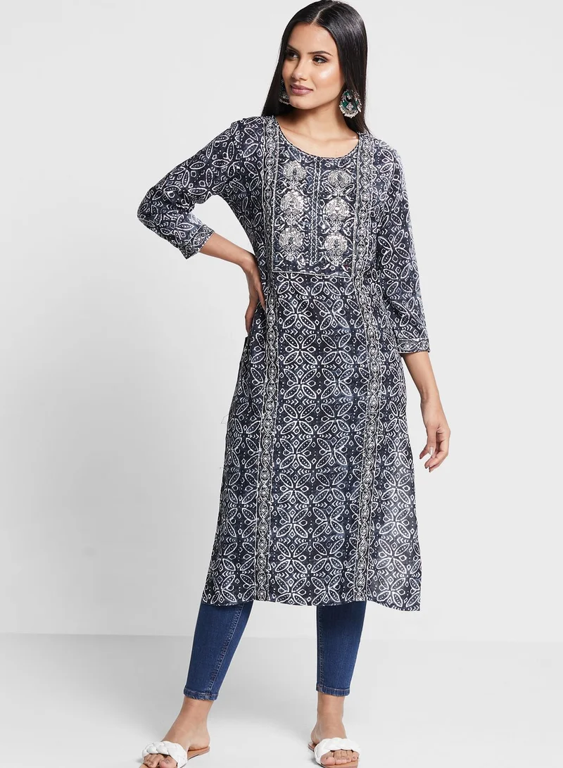 kolaba Embroidered Floral Printed Kurti
