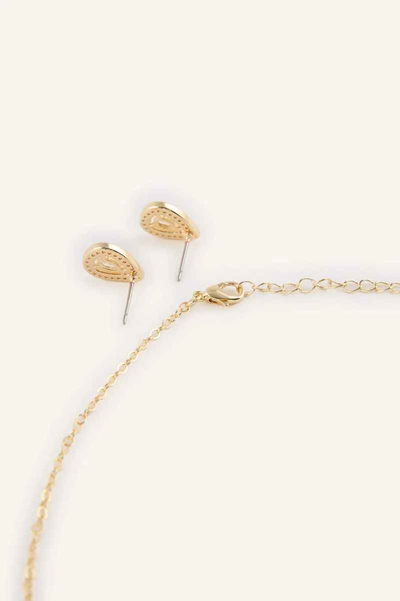 Defacto  Woman Necklace and Earrings 2 piece Set for Women | Best Price UAE