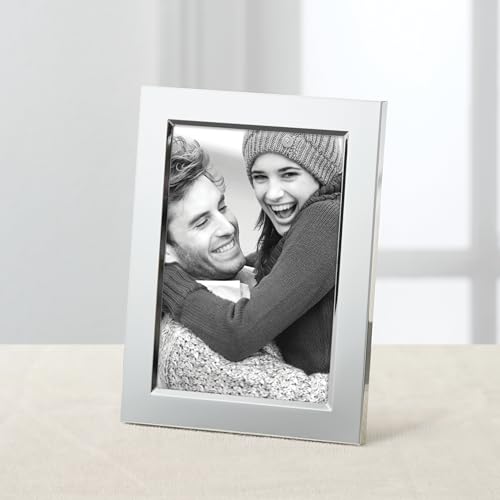Reed & Barton Classic Channel 5 x 7 Inch Silverplated Picture Frame, Metallic - Image 2