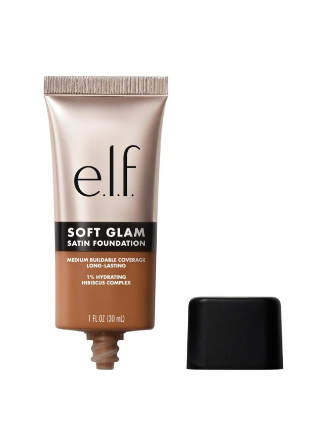 إلف كريم أساس سائل Soft Glam من e.l.f. - تغطية متوسطة، يدوم طويلاً وقابل للبناء، يمنح ملمساً ناعماً، مناسب لجميع أنواع البشرة، بلمسة نهائية ساتانية، نباتي ولم يُختبر على الحيوانات - درجة 50 Deep Warm (30 مل) - Image 1